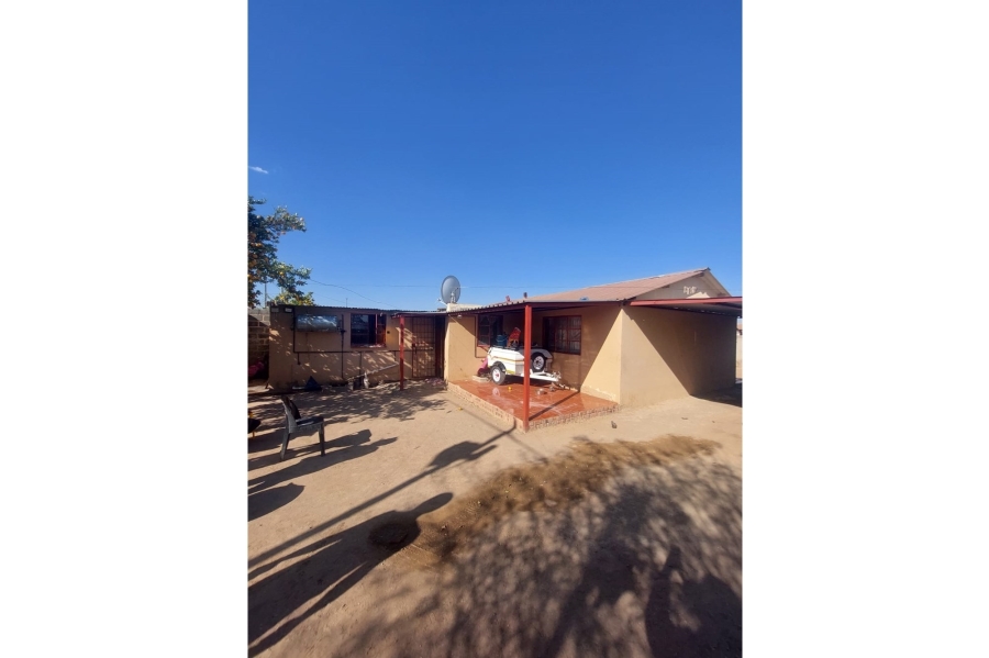 2 Bedroom Property for Sale in Homevale Northern Cape
